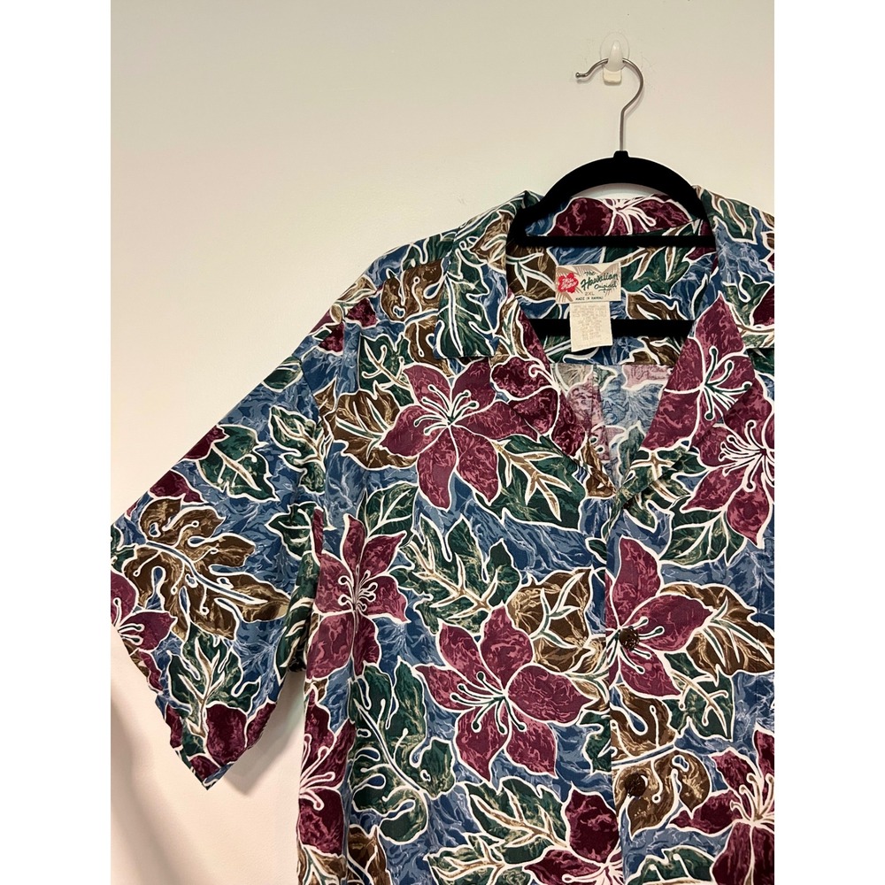 Vintage Hilo Hattie Mens 2XL Hawaiian Shirt Floral Hibiscus Made in Hawaii Rayon